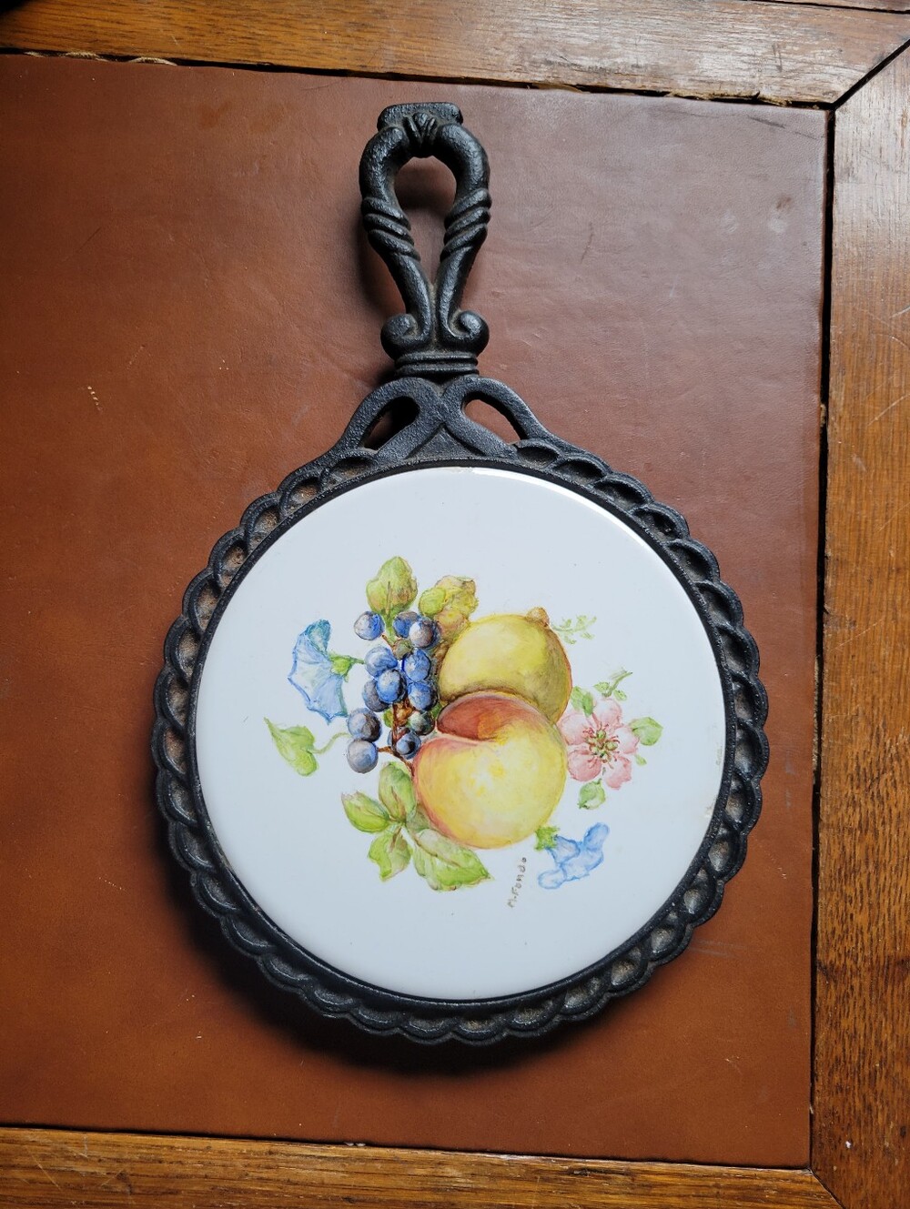 Vintage Cast Iron Trivet Ceramic Tile Fruit Peach Lemon Grapes Wall Hanging Hot